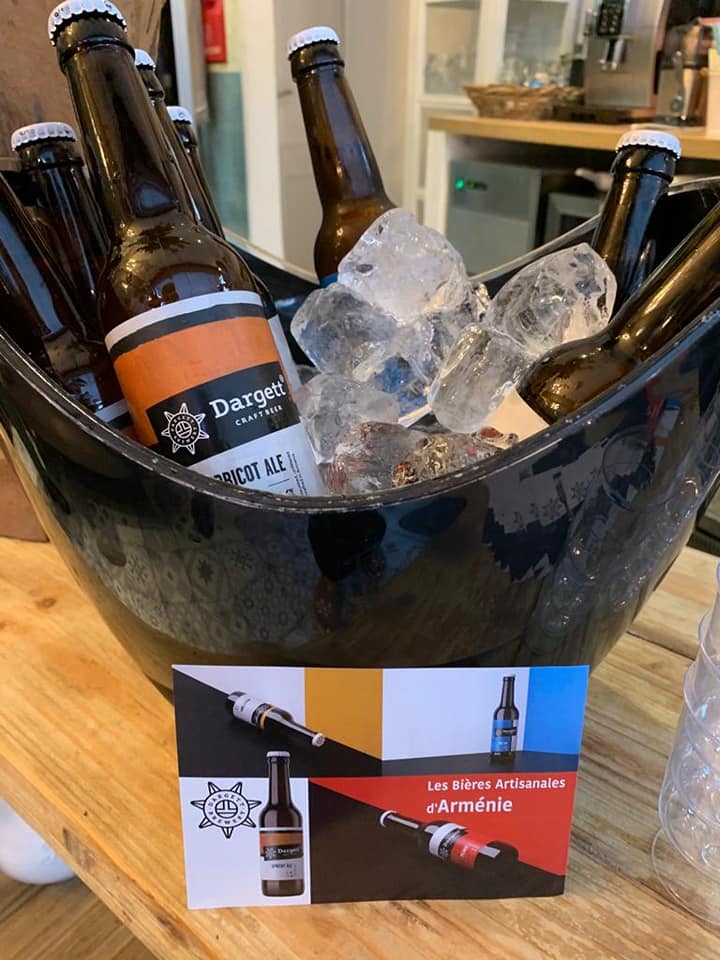 Bière arménienne Dargett lors de l'événement afterwork de la CEFA